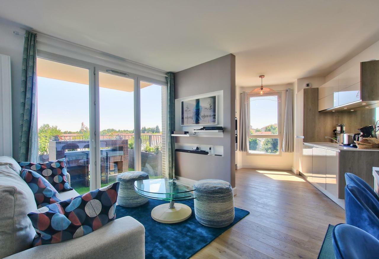 Апартаменты Bedland Байи-Роменвилье Экстерьер фото